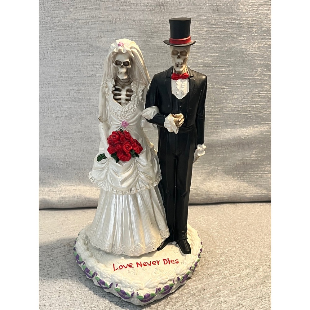 Veronese Love Never Dies Skeleton Wedding Couple Figurine WU75571AA Gothic Decor